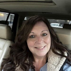 Meet your Posher, Julie